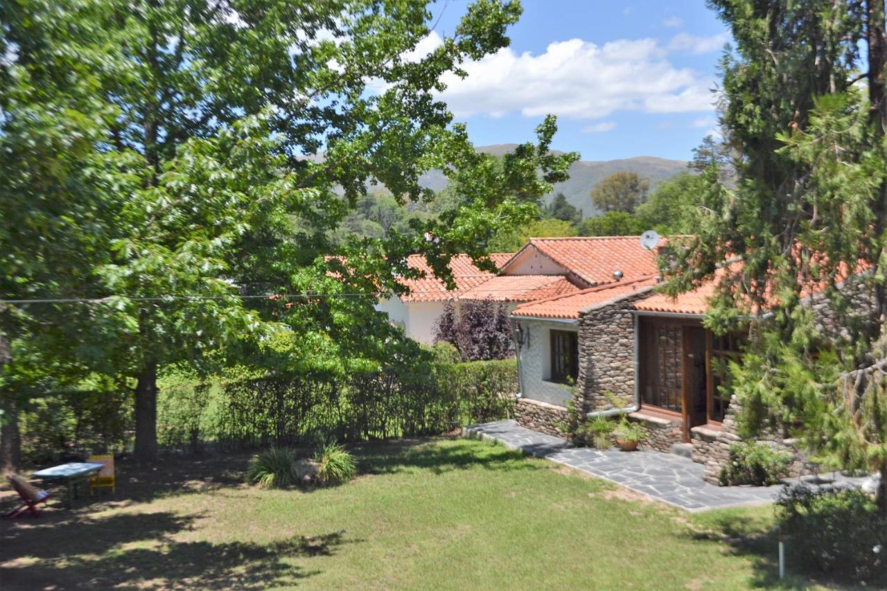 Casa De Huespedes - B&B Вилья-Джардино Экстерьер фото